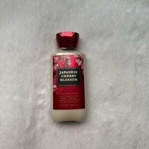 Bath & Body Works Japanese Cherry Blossom Body Lotion